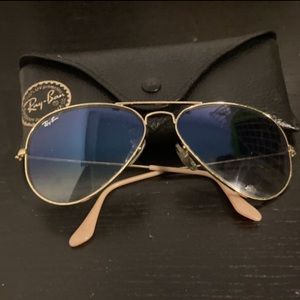 Ray-Ban Aviator Sunglasses